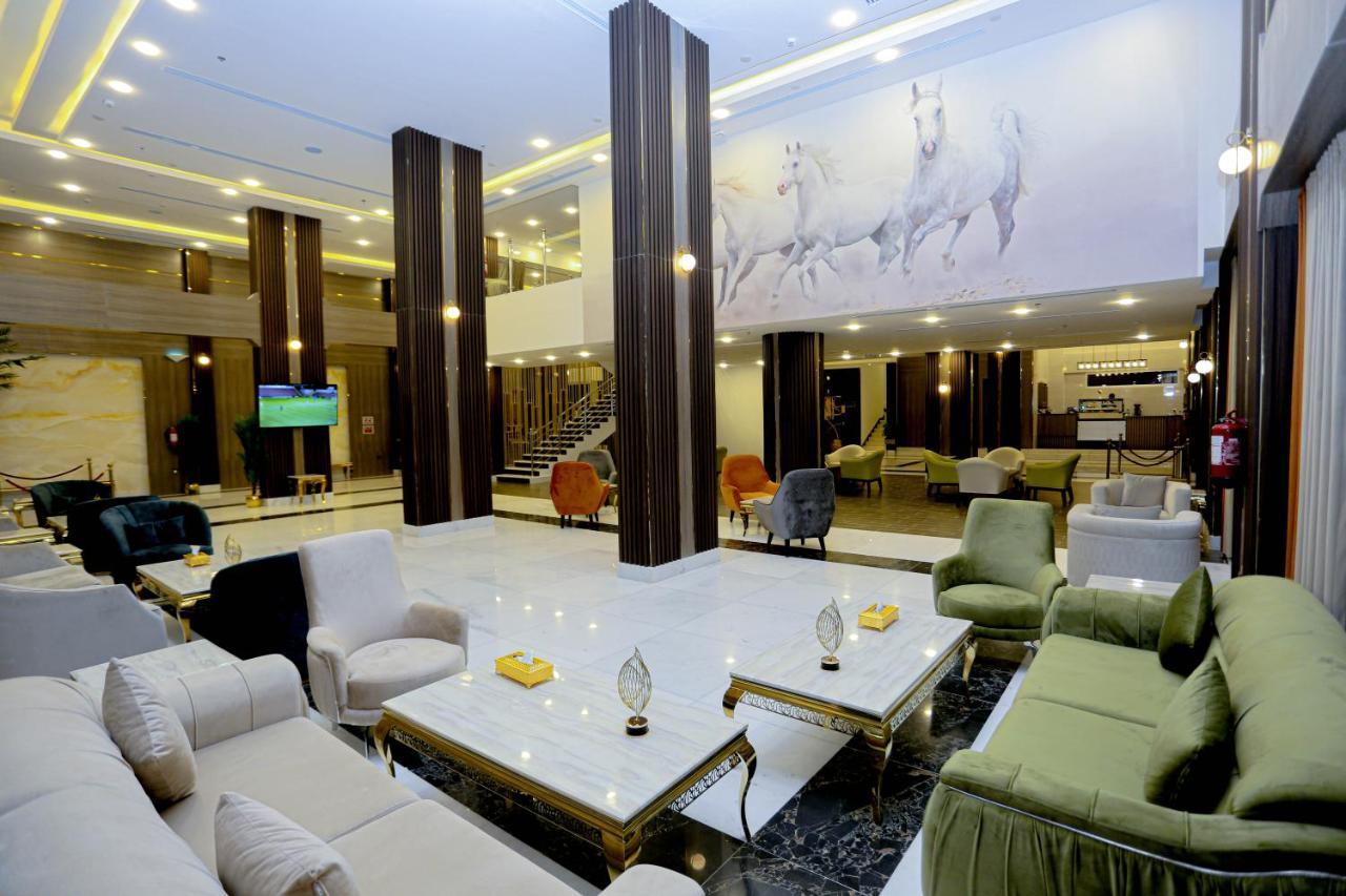 Tulip Plaza By Lpc Hotels & Resorts Ḩafar al Bāţin Buitenkant foto
