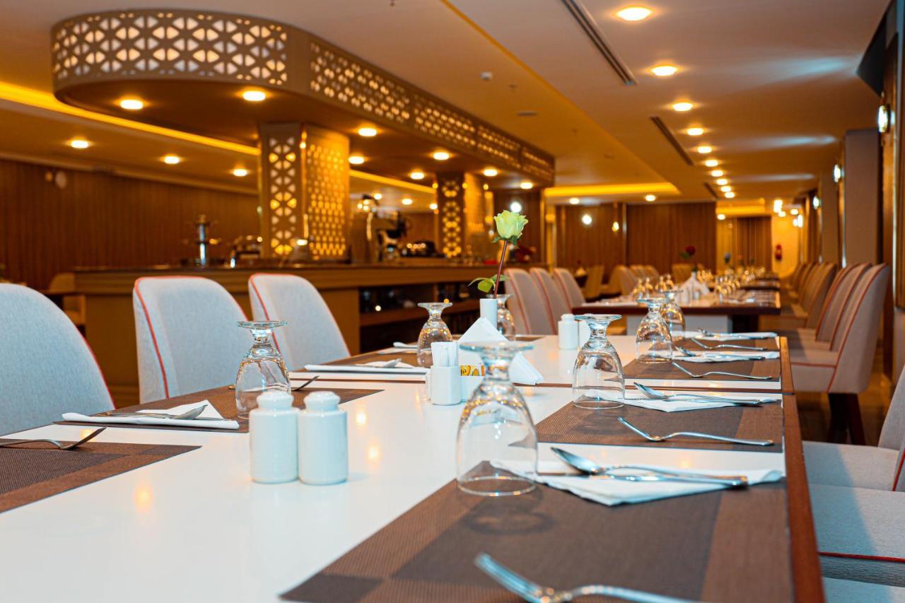 Tulip Plaza By Lpc Hotels & Resorts Ḩafar al Bāţin Buitenkant foto