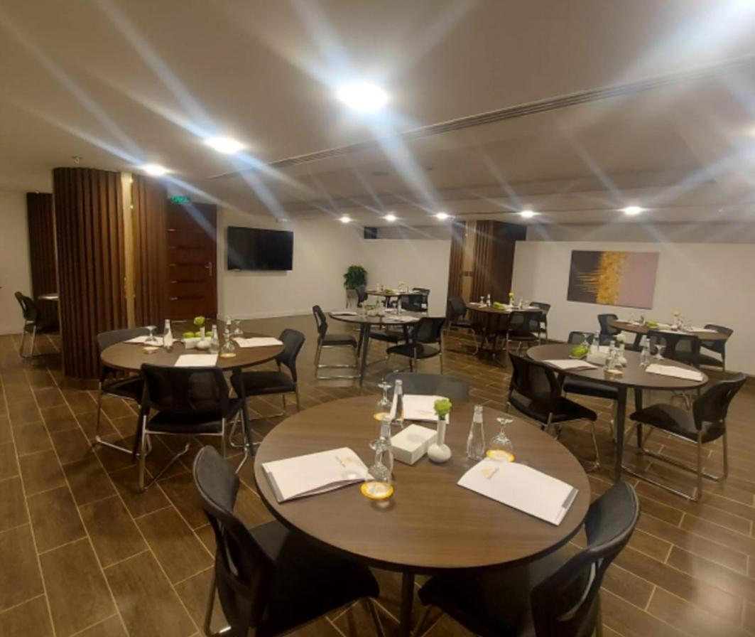 Tulip Plaza By Lpc Hotels & Resorts Ḩafar al Bāţin Buitenkant foto