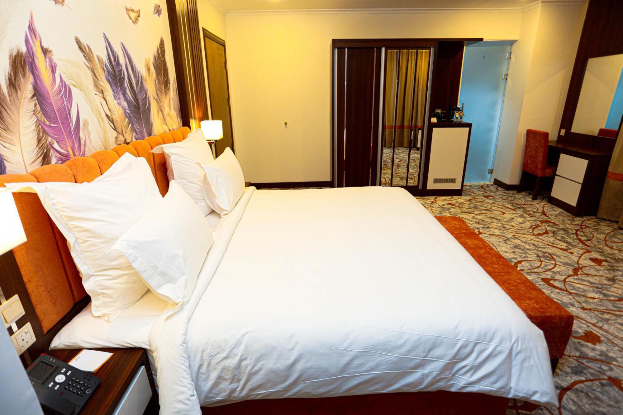 Tulip Plaza By Lpc Hotels & Resorts Ḩafar al Bāţin Buitenkant foto
